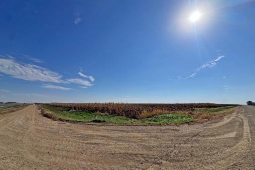 0000 40th Avenue, Pipestone, MN 56164