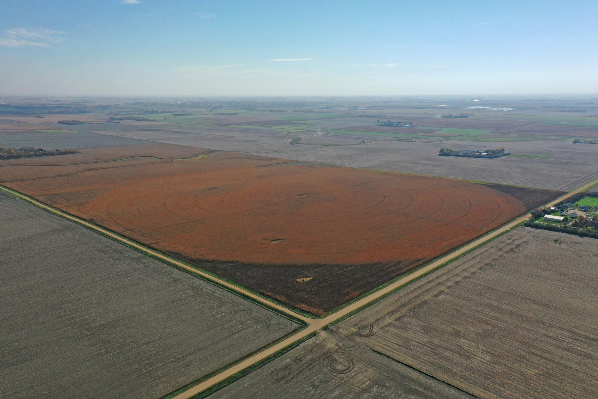 01-Pipestone-160-Aerial-01.JPG