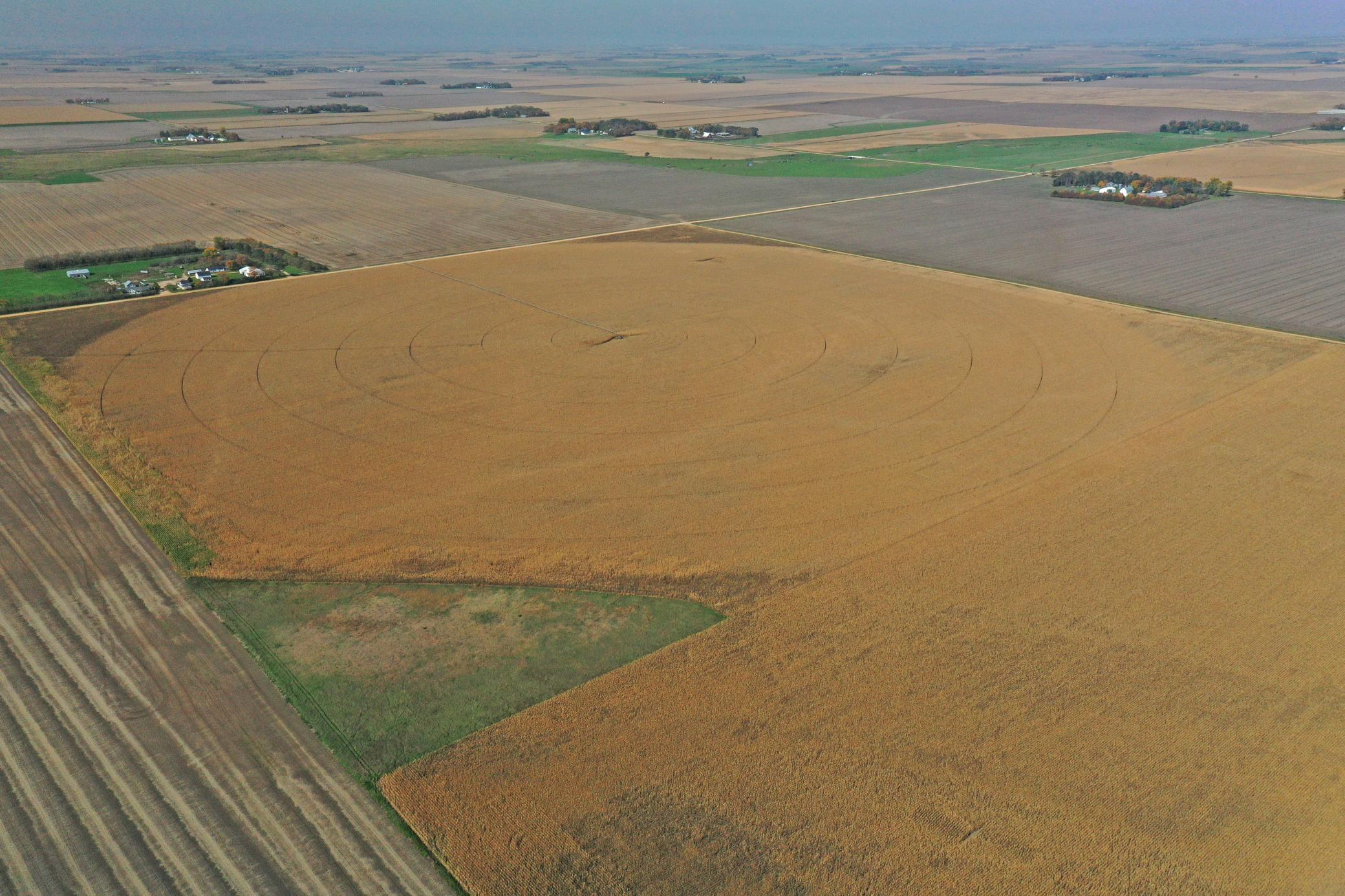 09-Pipestone-160-Aerial-09.JPG