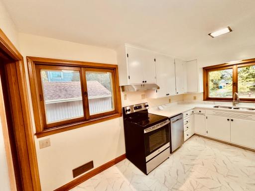 840 Montana Avenue W, Saint Paul, MN 55117