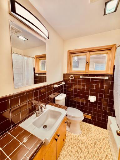 840 Montana Avenue W, Saint Paul, MN 55117