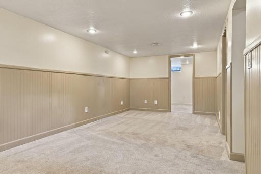 519 Doris Avenue, Shoreview, MN 55126