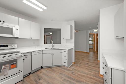 Gorgeous brand new light and bright kitchen!