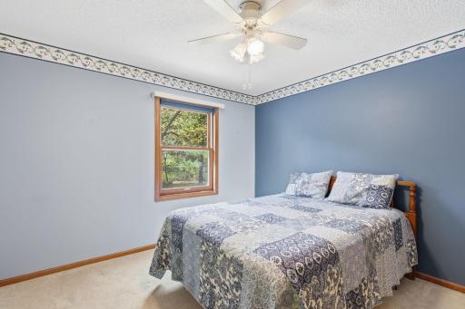 2354 Heights Avenue E, Maplewood, MN 55119