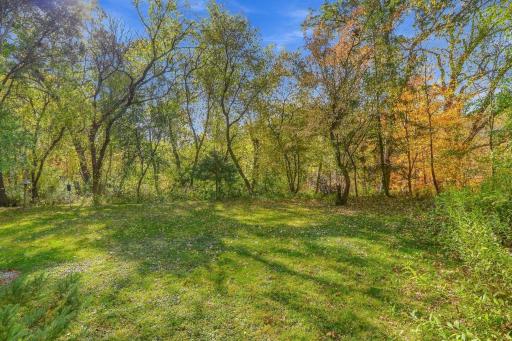 2354 Heights Avenue E, Maplewood, MN 55119