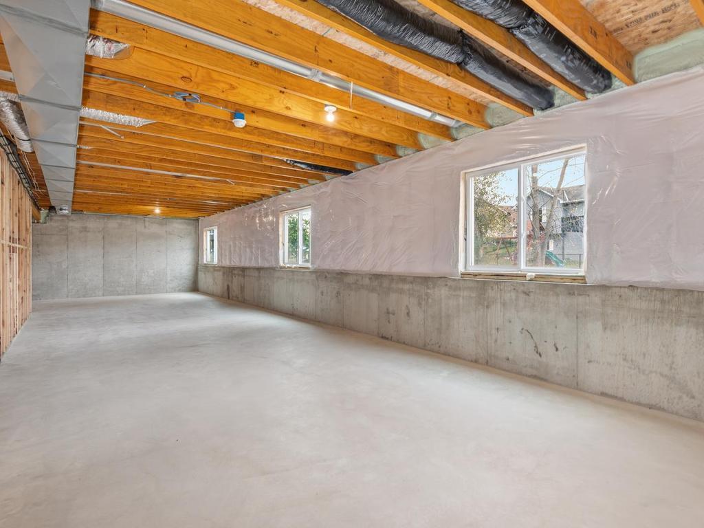 2083 River Bend Trl, Mayer, MN