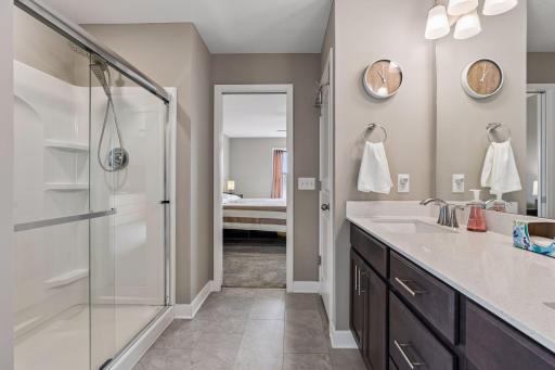 19257 Meadow View Lane, Maple Grove, MN 55311