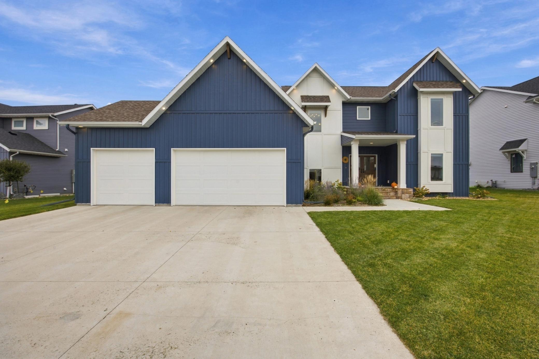 Property photo for 6187 49th Avenue S, Fargo, ND 58104