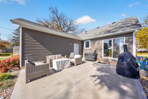 430 Summit Street NE, Chatfield, MN 55923