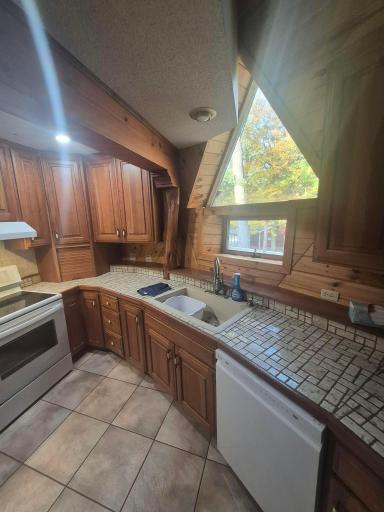 1672 269th Avenue NW, Isanti, MN 55040