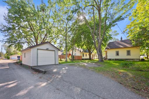 1102 16th Avenue S, Saint Cloud, MN 56301