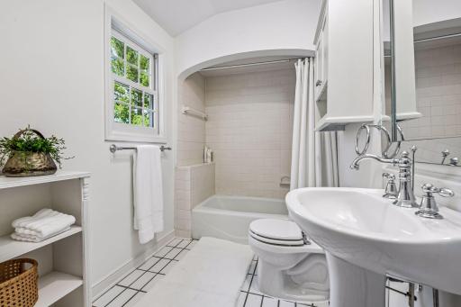 5428 Park Place, Edina, MN 55424