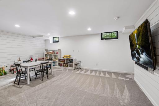 5428 Park Place, Edina, MN 55424