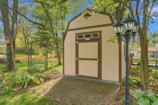 16701 Upper 4th Street N, Lakeland, MN 55043
