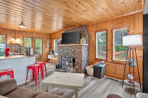 10535 Kimball Avenue NW, Annandale, MN 55302