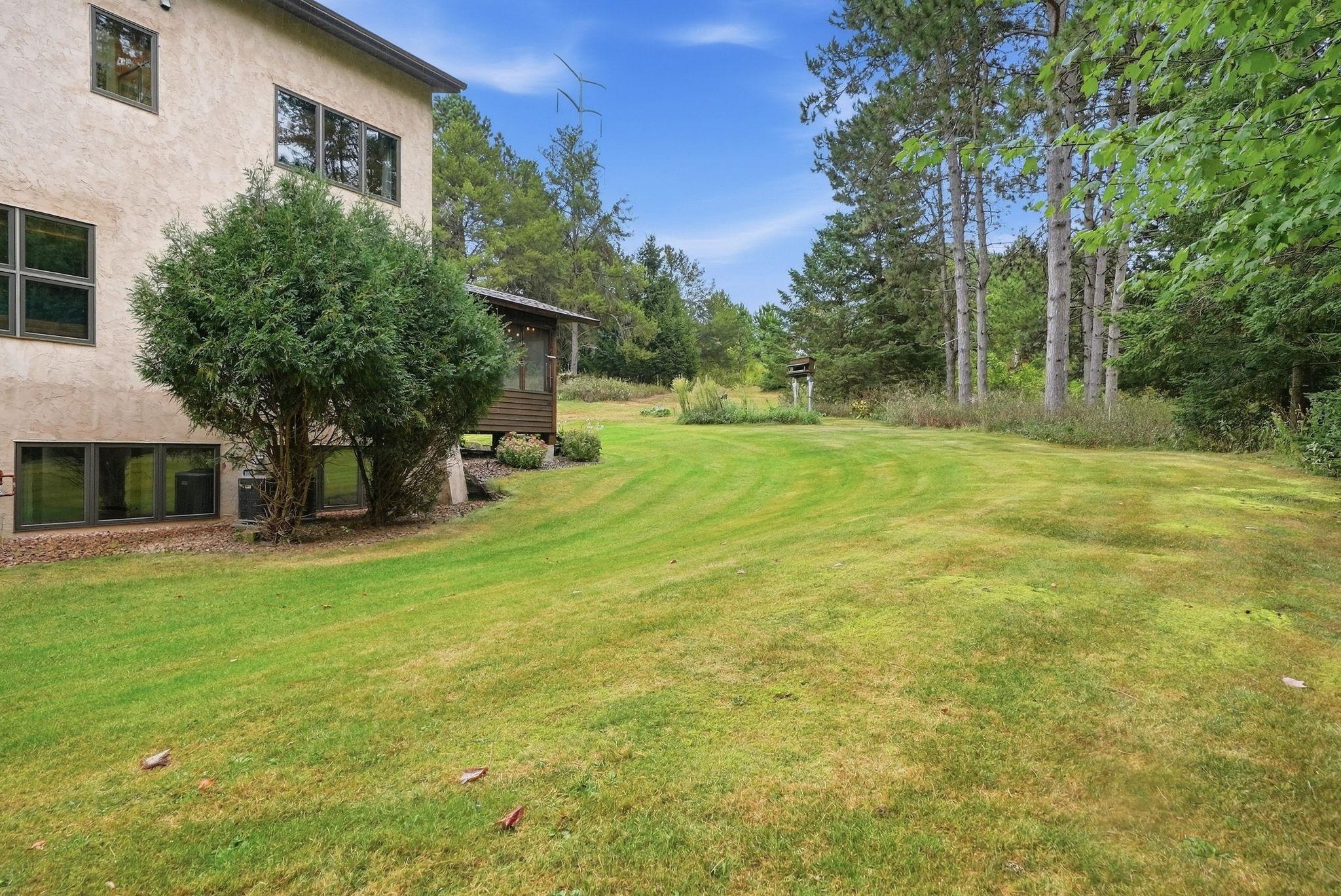 95-web-or-mls-6668_Crackleberry_Trail_Woodbury_00081.jpg