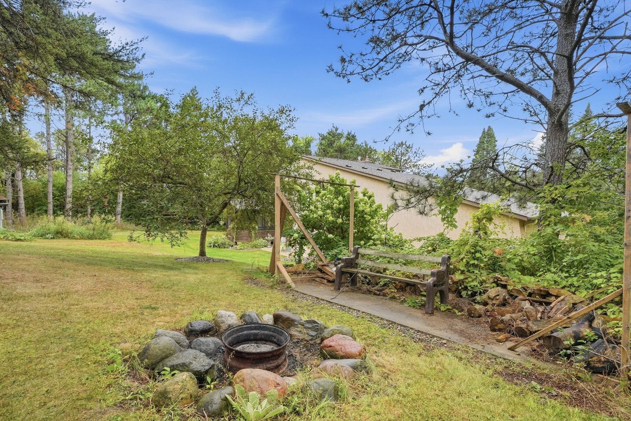90-web-or-mls-6668_Crackleberry_Trail_Woodbury_00086.jpg