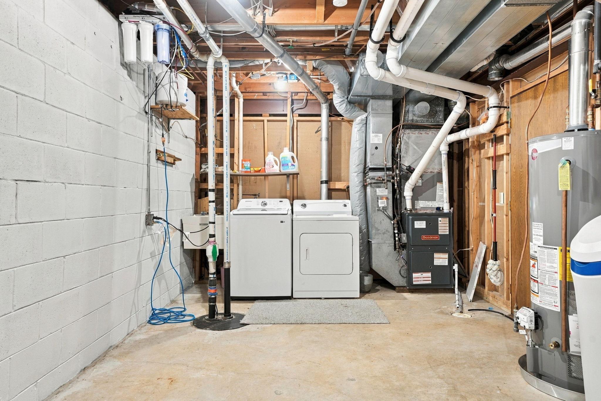 73-web-or-mls-6668_Crackleberry_Trail_Woodbury_09950.jpg