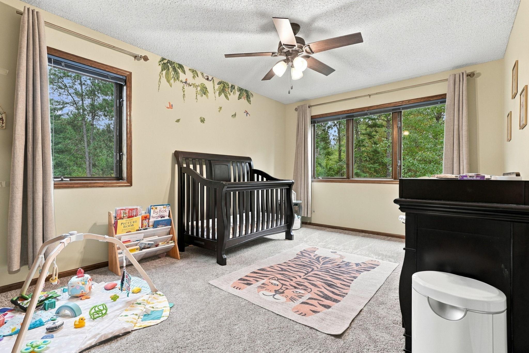 54-web-or-mls-6668_Crackleberry_Trail_Woodbury_09970.jpg