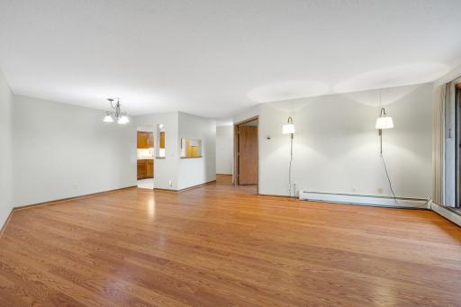 999 41st Avenue NE, 307, Minneapolis, MN 55421