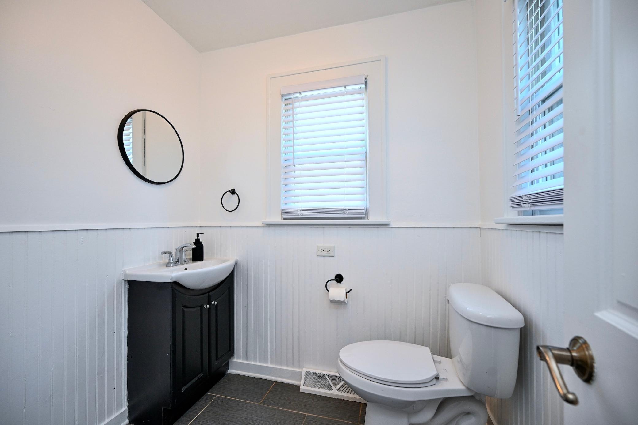 10 MF Half Bathroom.jpg
