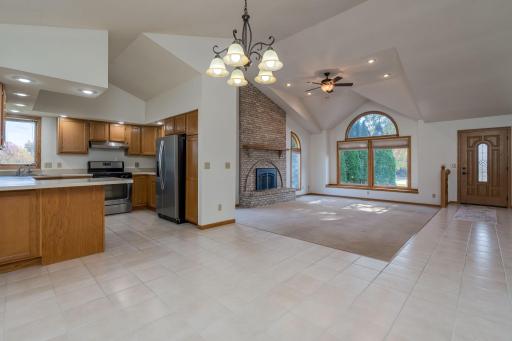 104 Wadsworth Drive, Mankato, MN 56001