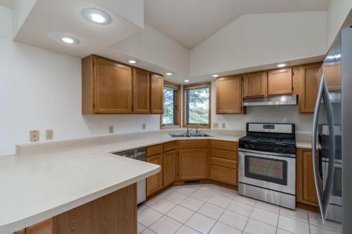 104 Wadsworth Drive, Mankato, MN 56001