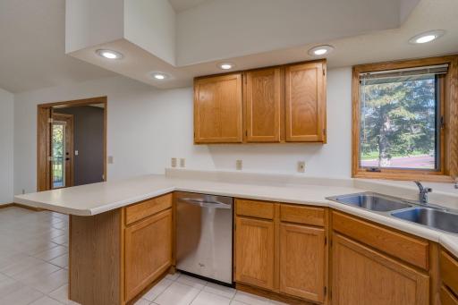 104 Wadsworth Drive, Mankato, MN 56001