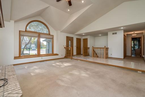 104 Wadsworth Drive, Mankato, MN 56001