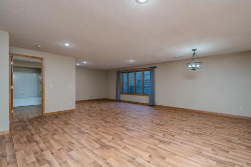 104 Wadsworth Drive, Mankato, MN 56001