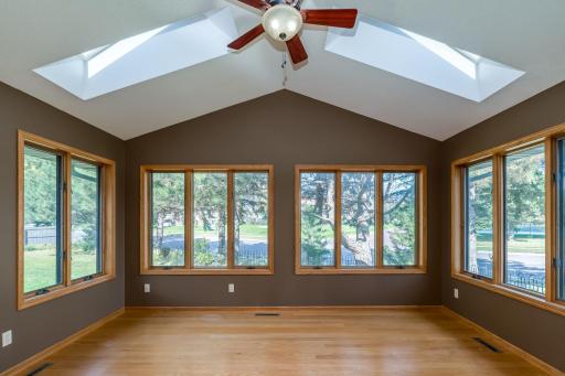 104 Wadsworth Drive, Mankato, MN 56001