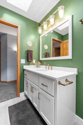 8441 W Lake Drive, Chanhassen, MN 55317