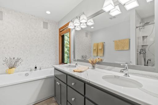 8441 W Lake Drive, Chanhassen, MN 55317