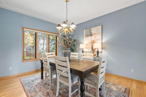 8441 W Lake Drive, Chanhassen, MN 55317