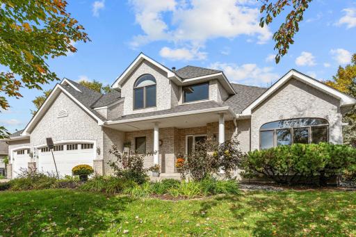 8441 W Lake Drive, Chanhassen, MN 55317
