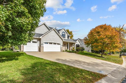 8441 W Lake Drive, Chanhassen, MN 55317
