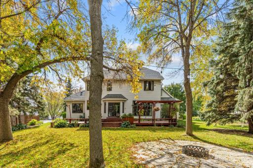 8441 W Lake Drive, Chanhassen, MN 55317