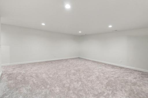 6857 Cedar Drive, Horace, ND 58047
