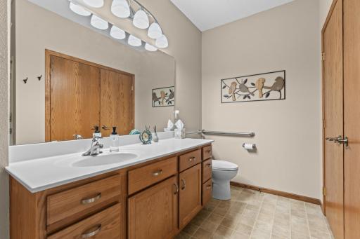 1880 3rd Avenue NW, 318, Rochester, MN 55901