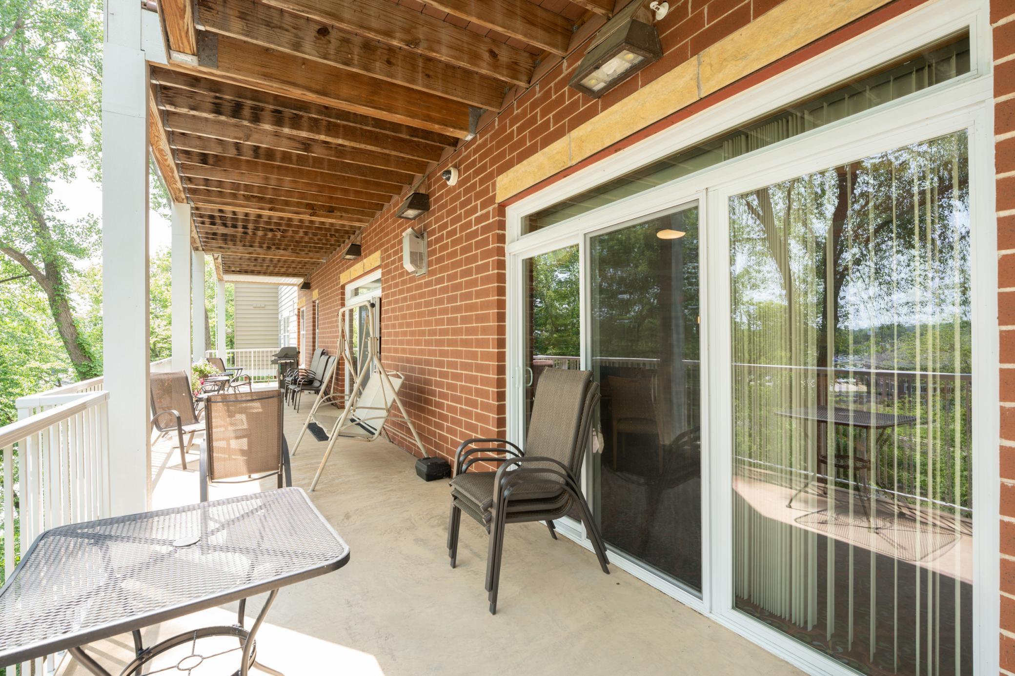 Shared deck