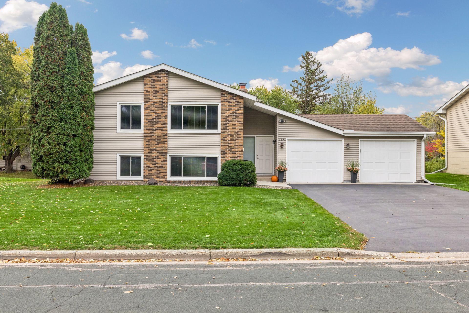 Property photo for 1858 Turquoise Trail, Eagan, MN 55122