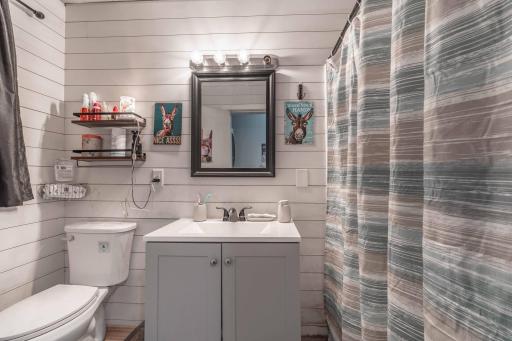 810 E Junius Avenue, Fergus Falls, MN 56537