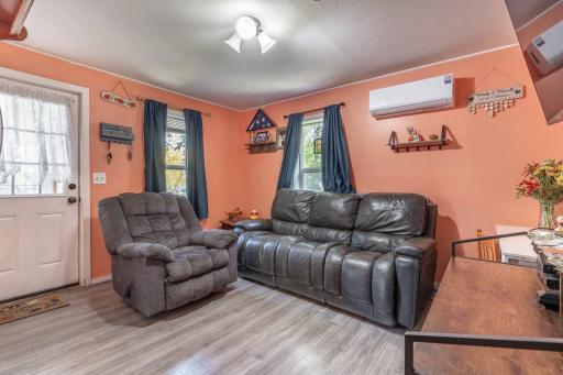 810 E Junius Avenue, Fergus Falls, MN 56537
