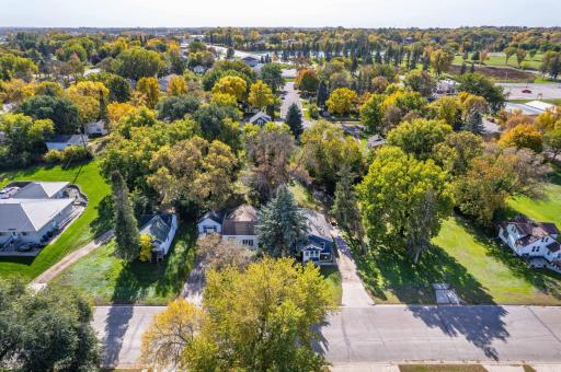 810 E Junius Avenue, Fergus Falls, MN 56537