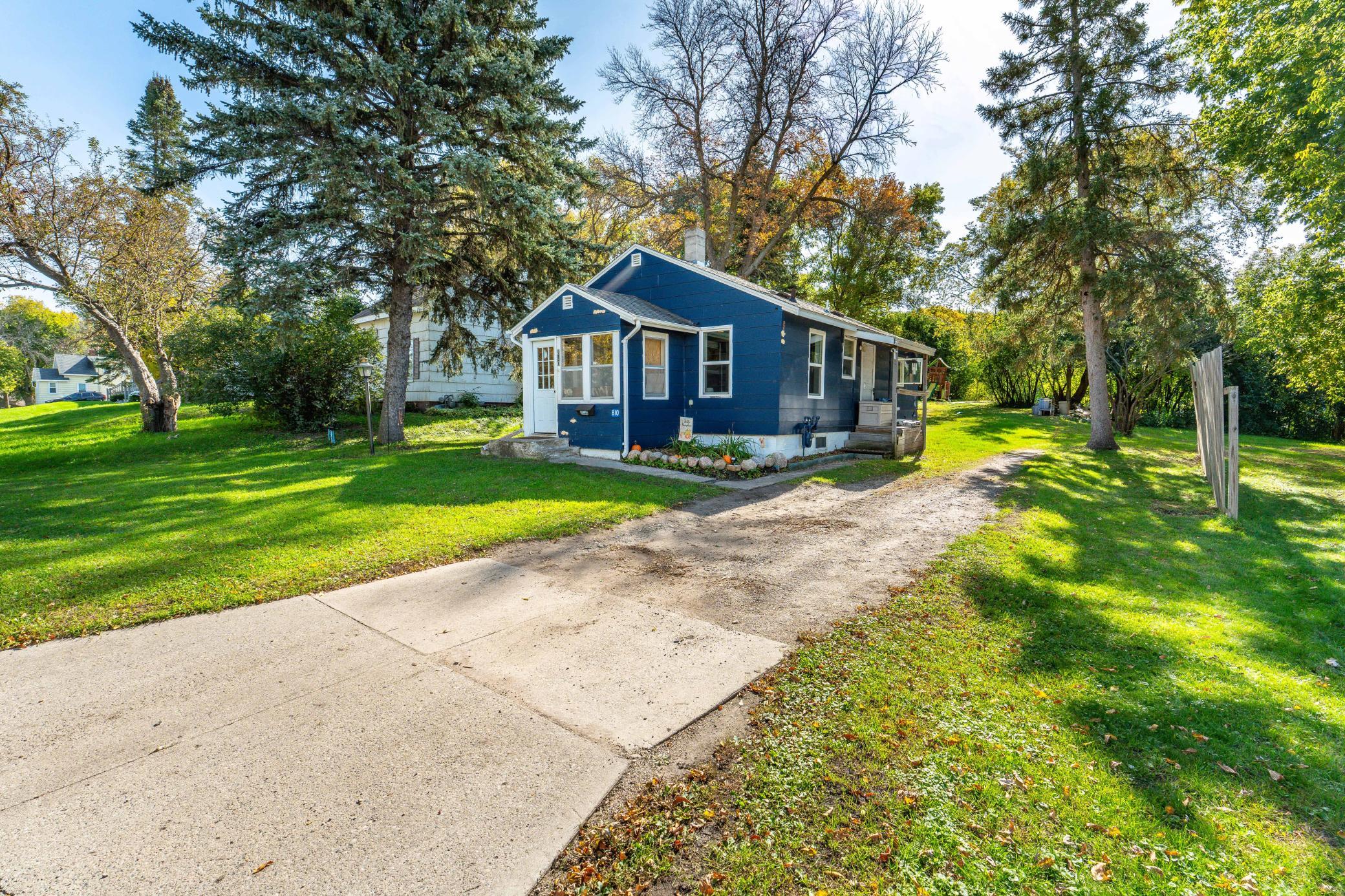 Property photo for 810 E Junius Avenue, Fergus Falls, MN 56537