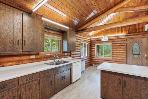 792 Holden Lane, Hudson, WI 54016