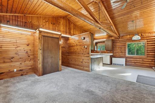 792 Holden Lane, Hudson, WI 54016