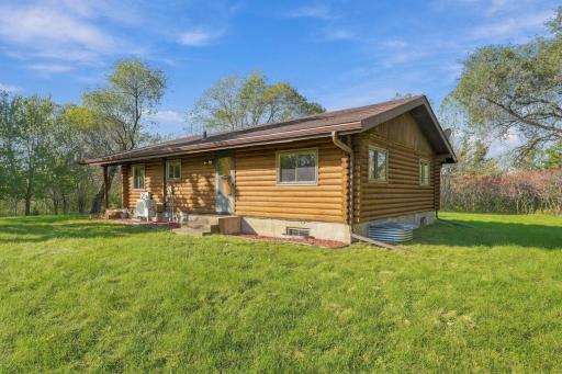 792 Holden Lane, Hudson, WI 54016