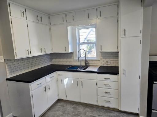 909 10th Avenue SW, Austin, MN 55912