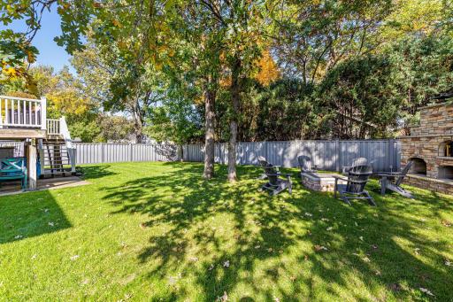 2289 S Coon Creek Drive, Andover, MN 55304